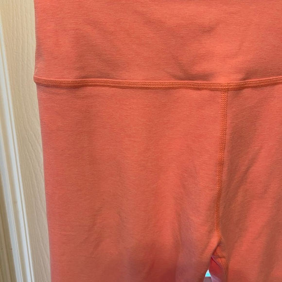 NWT- Beyond Yoga Spacedye XL Leggings.  Bright pink/ orange color - Picture 3 of 3